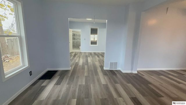 3719 X Street, Omaha, NE 68107