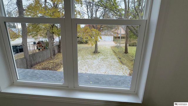 3719 X Street, Omaha, NE 68107