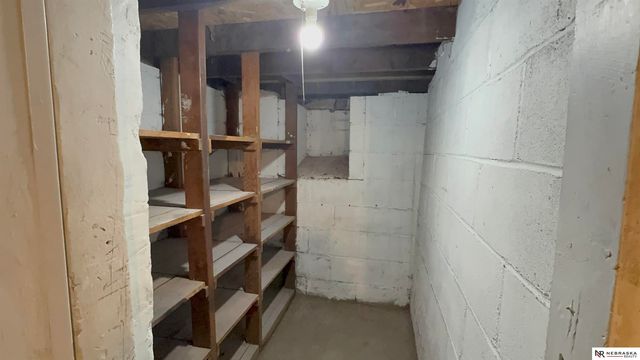 3719 X Street, Omaha, NE 68107