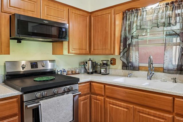 135 Riverview Heights, Mayville, WI 53050