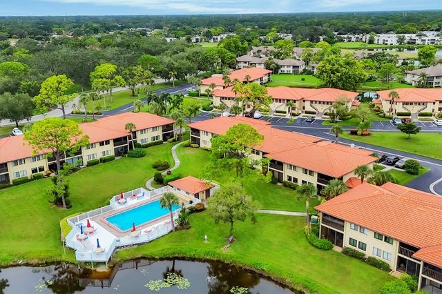 5216 LAKE VILLAGE DRIVE 71, Sarasota, FL 34235