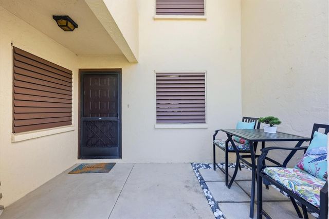 5216 LAKE VILLAGE DRIVE 71, Sarasota, FL 34235