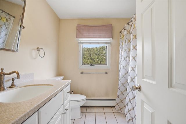 20 Sherman Avenue, Bristol, RI 02809