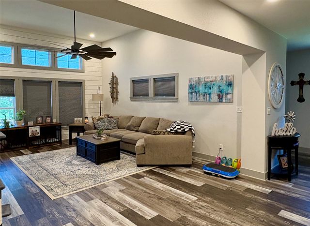 4709 Dry Creek Road, Sherman, TX 75092