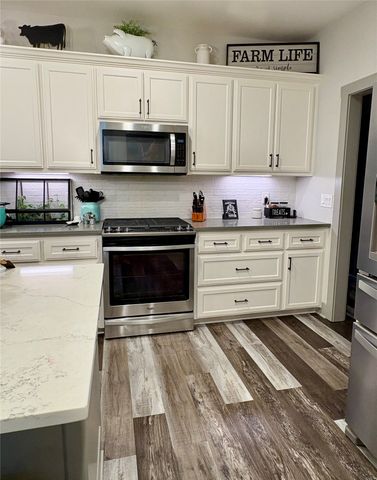 4709 Dry Creek Road, Sherman, TX 75092
