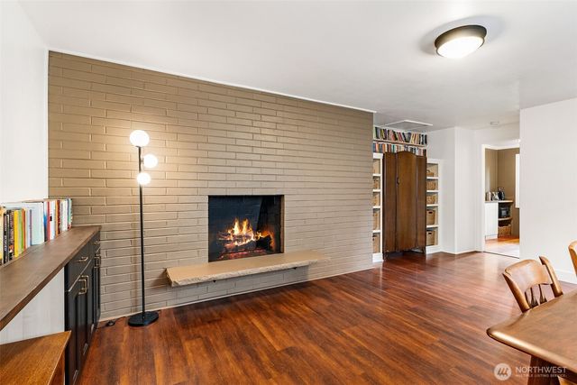 16025 NE 27th Street, Bellevue, WA 98008