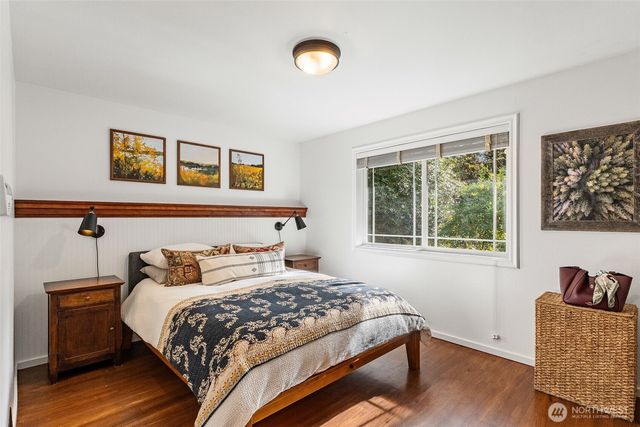16025 NE 27th Street, Bellevue, WA 98008