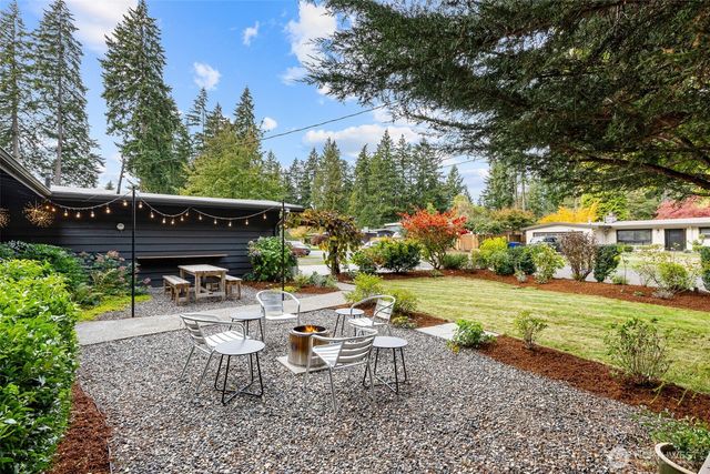 16025 NE 27th Street, Bellevue, WA 98008