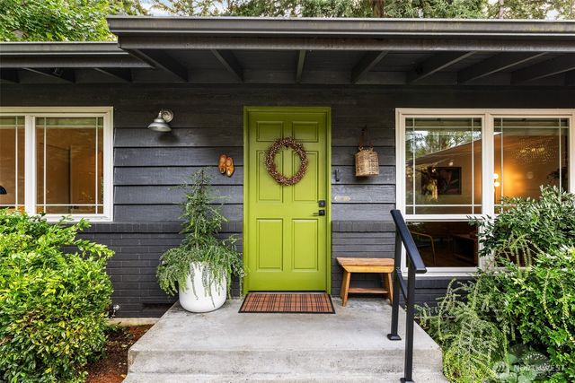 16025 NE 27th Street, Bellevue, WA 98008