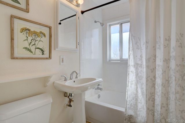 320 S Simms Street, Lakewood, CO 80228