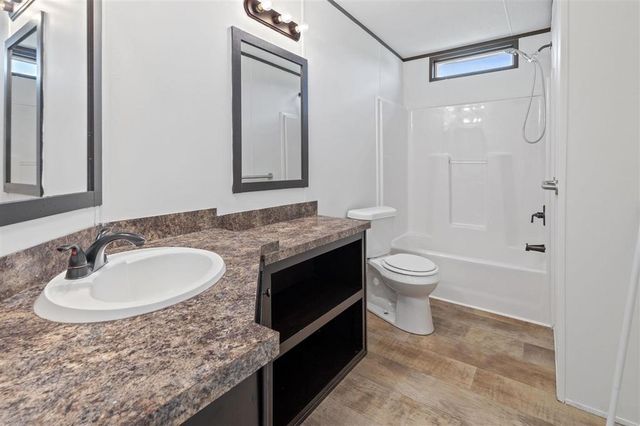 7717 Effie Nina Way, Lake Charles, LA 70615