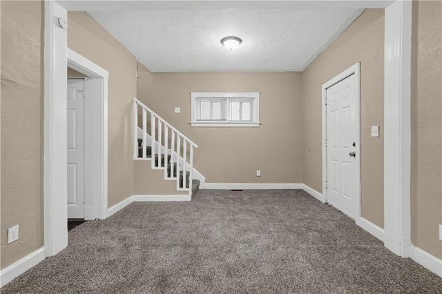 3005 E 32nd Street, Kansas City, MO 64128