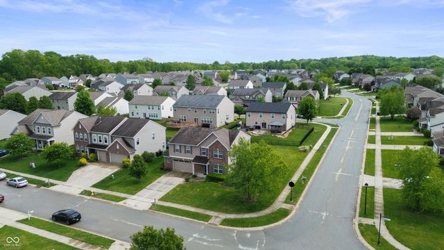 5415 Misthaven Lane, Greenwood, IN 46143