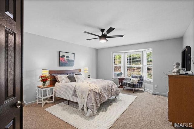 2411 S Lakeridge Court 17, Lake St Louis, MO 63367