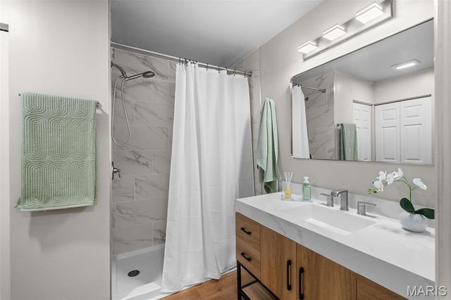 2411 S Lakeridge Court 17, Lake St Louis, MO 63367
