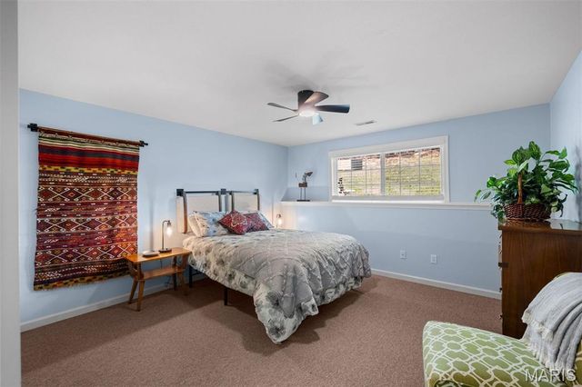 2411 S Lakeridge Court 17, Lake St Louis, MO 63367