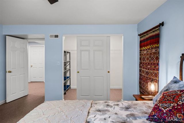 2411 S Lakeridge Court 17, Lake St Louis, MO 63367