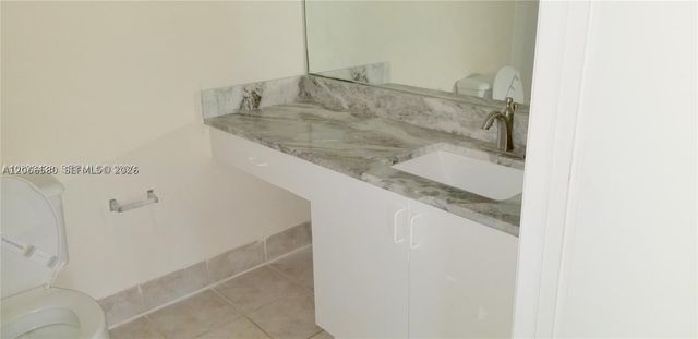 4195 N Haverhill Rd 303, West Palm Beach, FL 33417