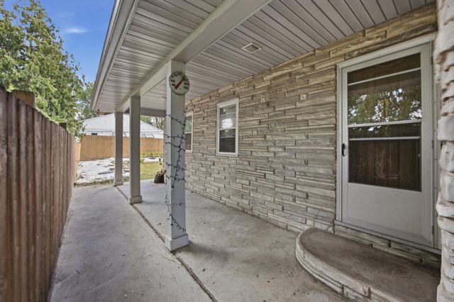 1106 5th Avenue S, Moorhead, MN 56560