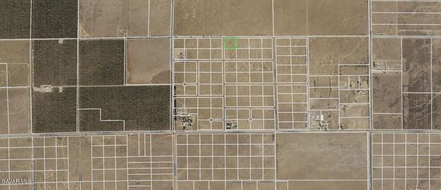 9700 W Kingbird Avenue, Rosamond, CA 93560