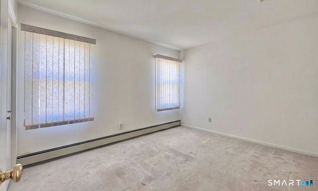 1985 Cutspring Road, Stratford, CT 06614