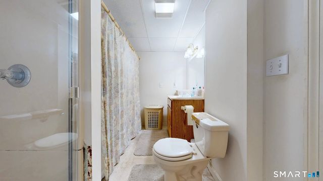 1985 Cutspring Road, Stratford, CT 06614