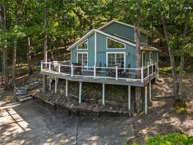 11855 White Oak Drive, Garfield, AR 72732