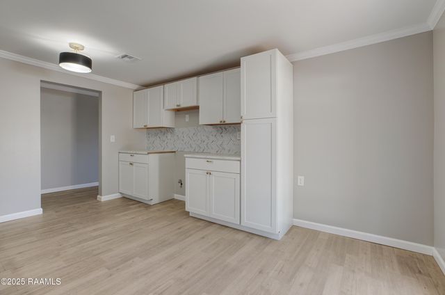 113 Woodcrest Circle, New Iberia, LA 70560