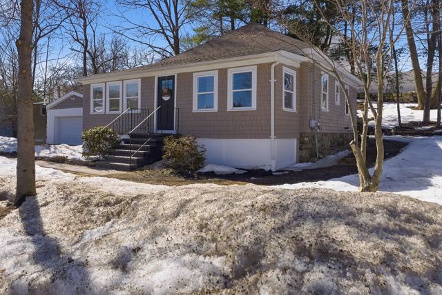 47 MILLVILLE Street, Salem, NH 03079