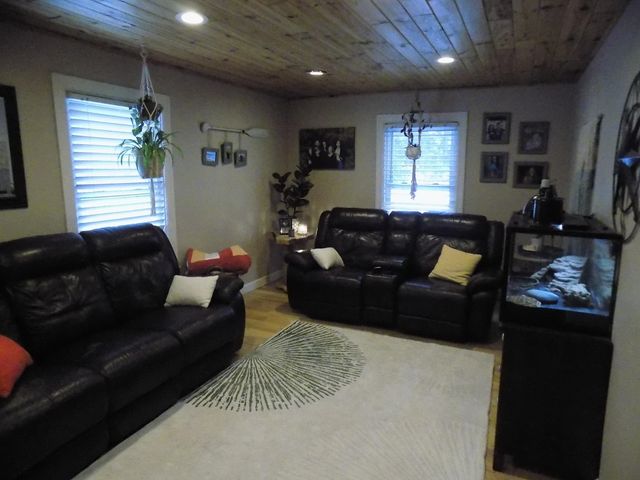 444 N Antler Street, Gladwin, MI 48624