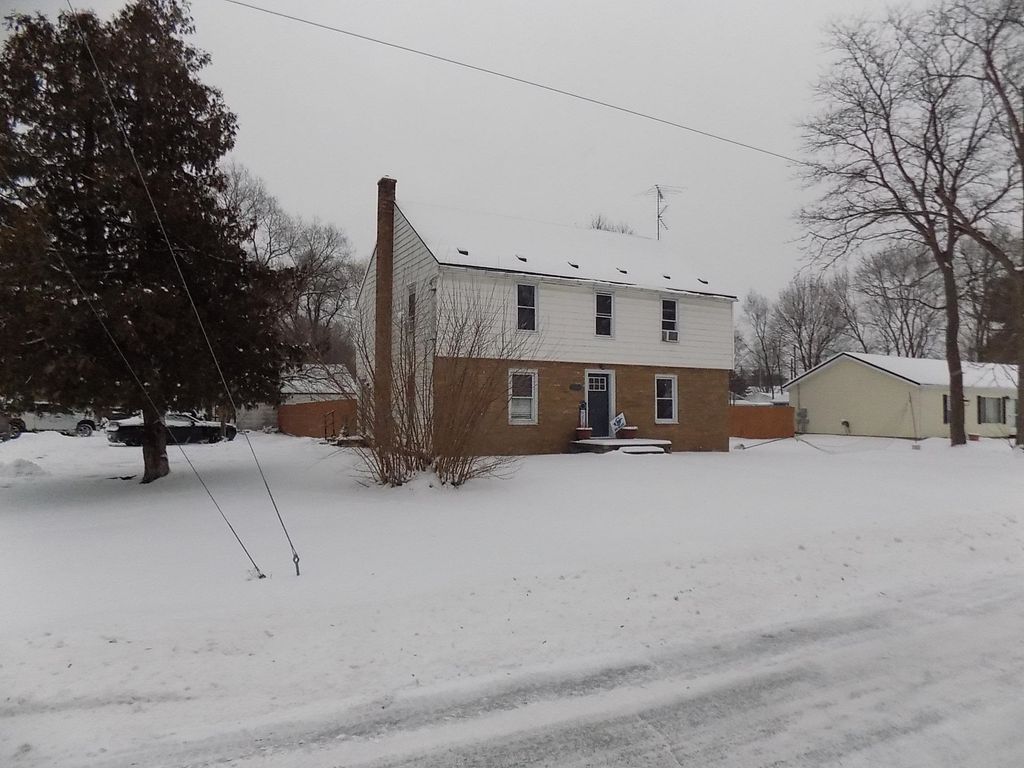 444 N Antler Street, Gladwin, MI 48624
