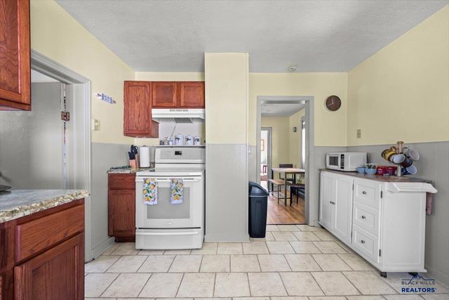 1017 OAK ST, Whitewood, SD 57793