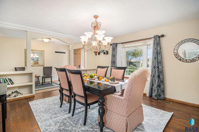 7409 W Harvard Dr Drive, Sioux Falls, SD 57106