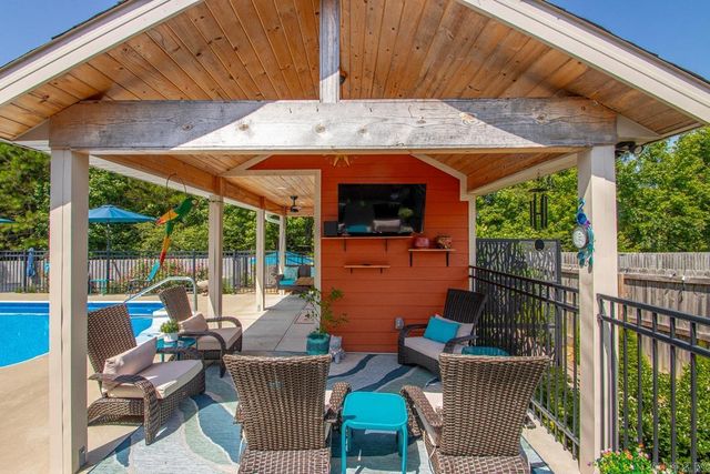 97 Pinnacle Drive, Bryant, AR 72022