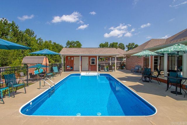 97 Pinnacle Drive, Bryant, AR 72022