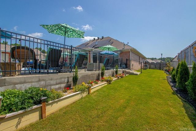97 Pinnacle Drive, Bryant, AR 72022