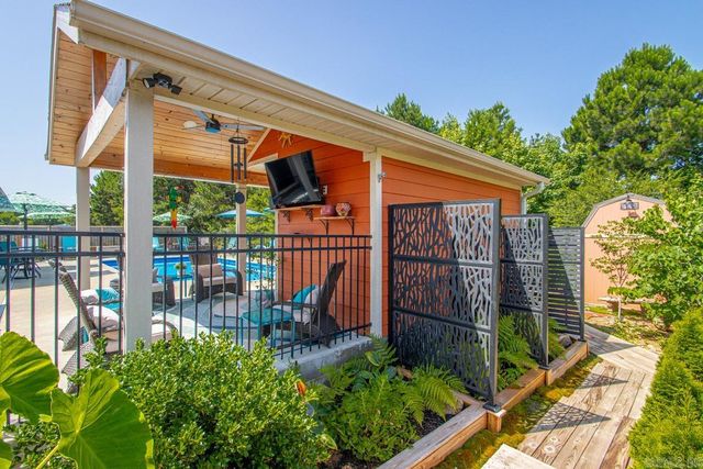 97 Pinnacle Drive, Bryant, AR 72022