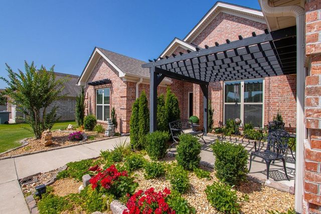 97 Pinnacle Drive, Bryant, AR 72022