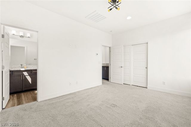 2860 Blue Key Court 2, Las Vegas, NV 89123