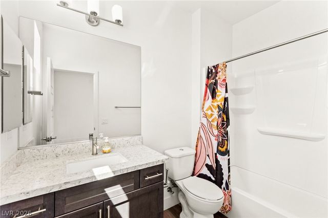 2860 Blue Key Court 2, Las Vegas, NV 89123