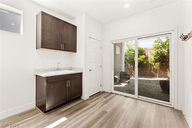 2860 Blue Key Court 2, Las Vegas, NV 89123