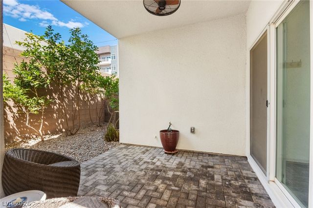 2860 Blue Key Court 2, Las Vegas, NV 89123