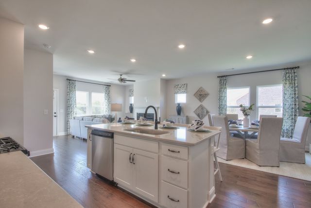 2344 Bluestem Road, Columbia, TN 38401