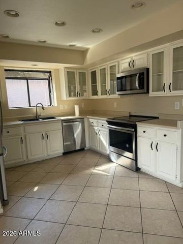 9617 E EDDYSTONE Court, Sun Lakes, AZ 85248