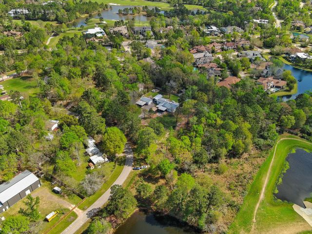 8003 Rolling Oaks Drive S, Spring, TX 77389