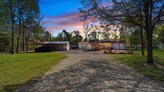 8003 Rolling Oaks Drive S, Spring, TX 77389