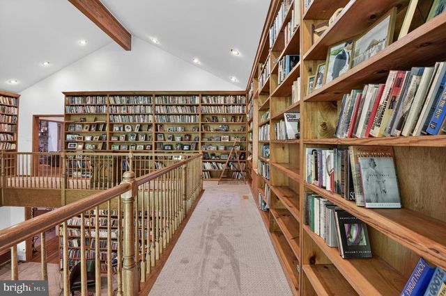 1137 SUGARLOAF MOUNTAIN RD, Dickerson, MD 20842