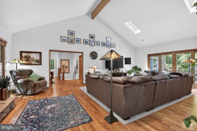1137 SUGARLOAF MOUNTAIN RD, Dickerson, MD 20842