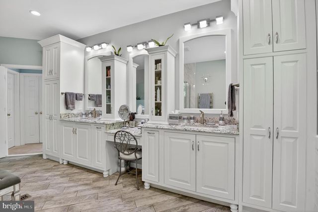 1137 SUGARLOAF MOUNTAIN RD, Dickerson, MD 20842