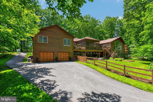 1137 SUGARLOAF MOUNTAIN RD, Dickerson, MD 20842